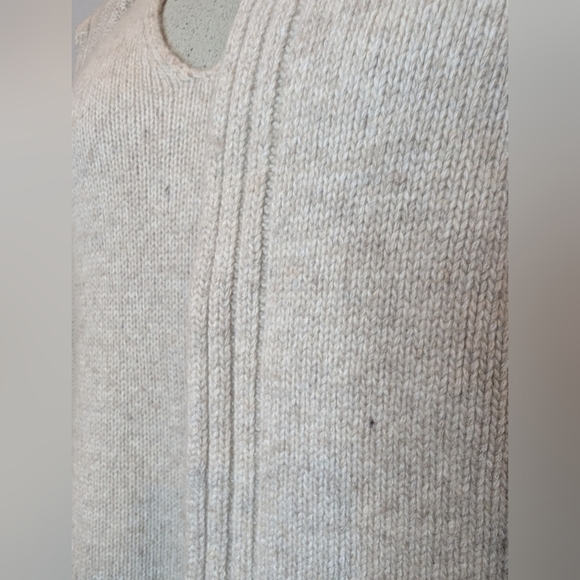 MaxMara V-neck sweater twin set in soft wool, viscose & cashmere Size XL - Picture 16 of 17